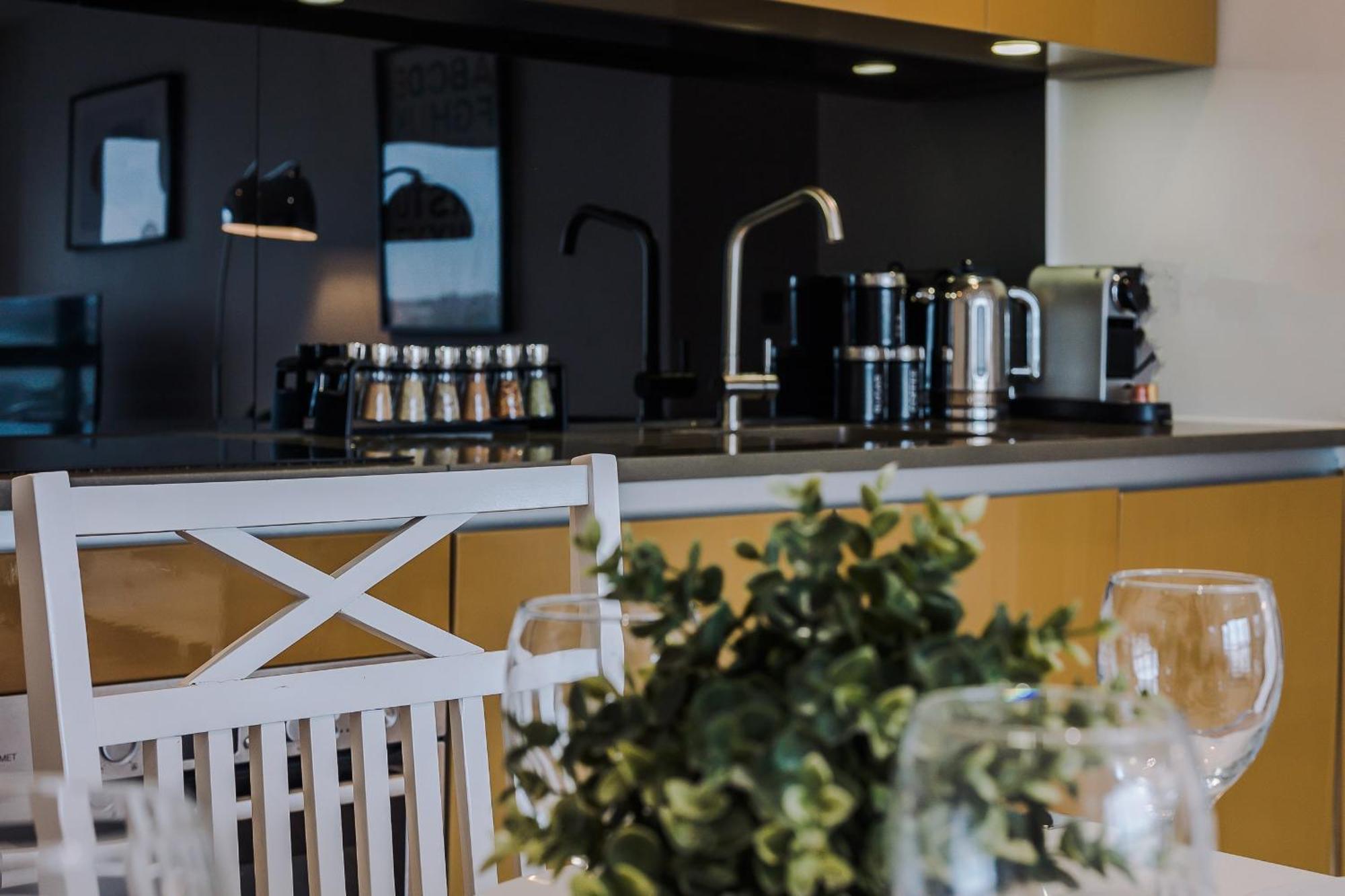 Host & Stay - The Waterfront Hideaway Liverpool Buitenkant foto